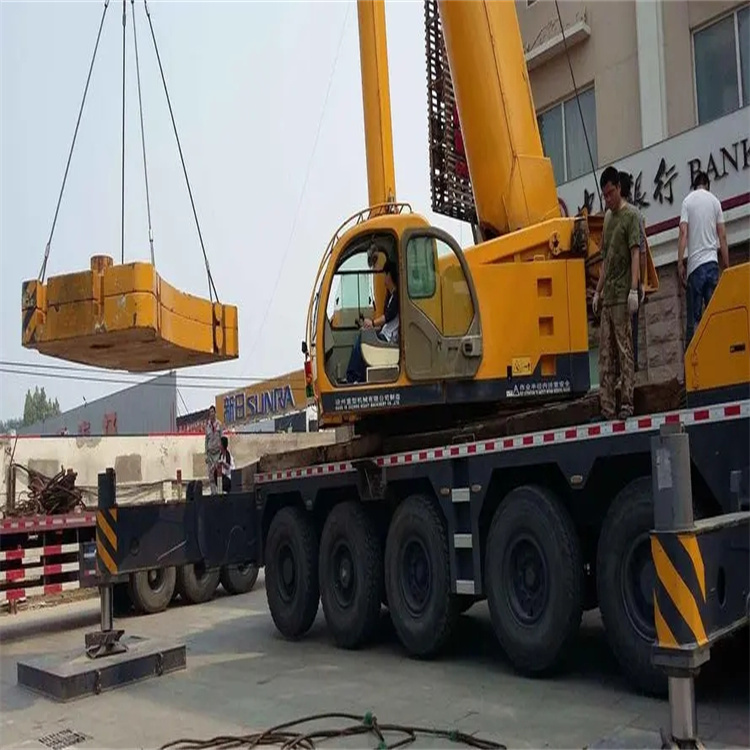 扶绥当地吊车出租|机器吊装|75吨|工厂搬迁服务